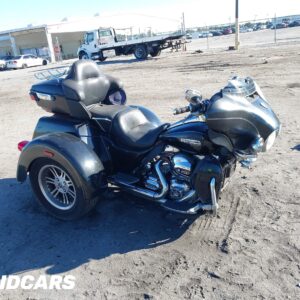 2016 Harley-Davidson FLHTCUTG, Tri Glide Ultra